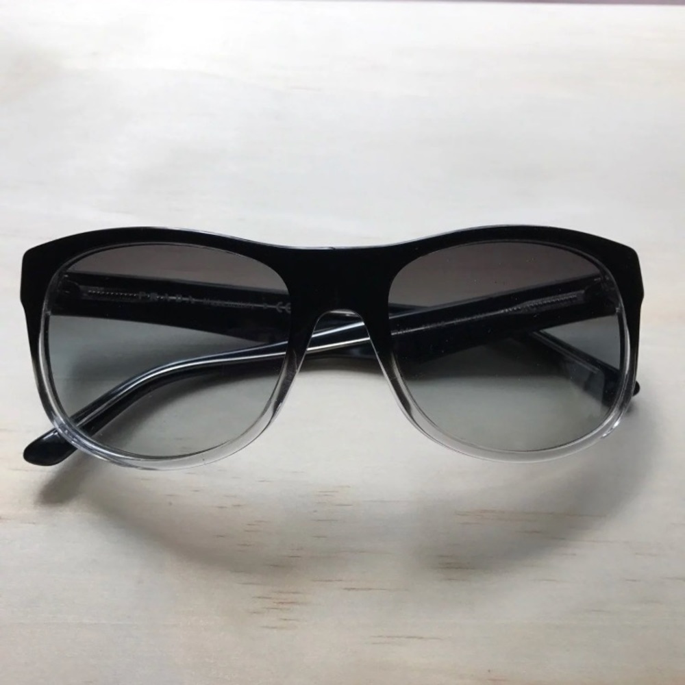 Prada wayfarer sunglasses!